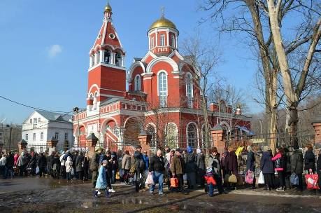 Пасха - любимый праздник россиян Пасха - любимый праздник россиян