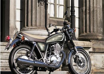 Yamaha отметила 35 летний юбилей SR400 выпуском новой специальной серии Yamaha отметила 35 летний юбилей SR400 выпуском новой специальной серии