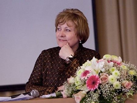 Первый кандидат от политической партии подал документы в Мосгоризбирком. Первый кандидат от политической партии подал документы в Мосгоризбирком.