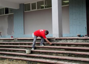 Власти Калининграда выделили более 7 миллионов рублей на подготовку школ к учебному году Власти Калининграда выделили более 7 миллионов рублей на подготовку школ к учебному году