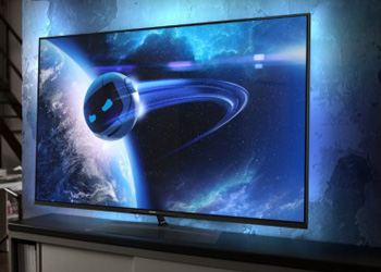 Технология подсветки Ambilight XL создает мягкое свечение вокруг телевизора Технология подсветки Ambilight XL создает мягкое свечение вокруг телевизора