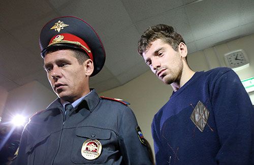 Магомед Магомедов, подозреваемый в изнасиловании 15-летней москвички Магомед Магомедов, подозреваемый в изнасиловании 15-летней москвички