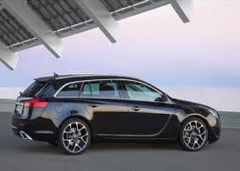 Opel засветил обновленный Insignia OPC Tourer до премьеры Opel засветил обновленный Insignia OPC Tourer до премьеры