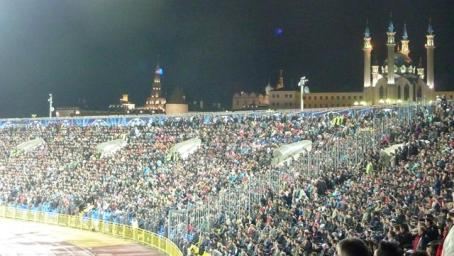 Стадион в Казани был полон во время матча Россия - Люксембург