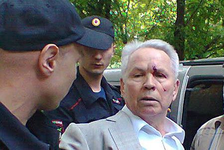 Профессор Куликов, а также полицейские Кущев и Кулешов Профессор Куликов, а также полицейские Кущев и Кулешов