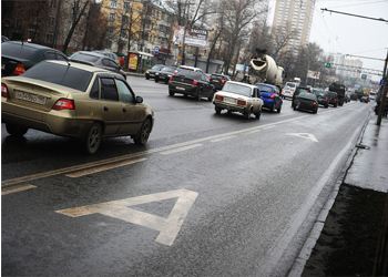 В Москве появится шестнадцатая выделенная полоса для городского транспорта В Москве появится шестнадцатая выделенная полоса для городского транспорта