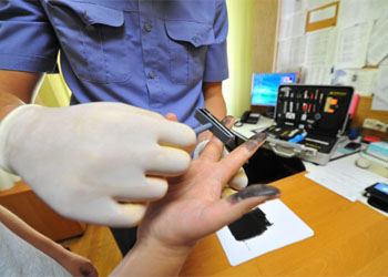 В России с 2015 года нужно будет сдать отпечатки пальцев для получения загранпаспортов В России с 2015 года нужно будет сдать отпечатки пальцев для получения загранпаспортов