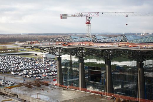 Новый терминал главного питерского аэропорта