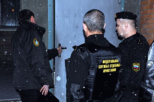 Судебные приставы закрывают ночной клуб в Одинцово Судебные приставы закрывают ночной клуб в Одинцово