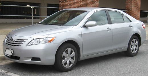 Автомобиль Toyota Camry Автомобиль Toyota Camry