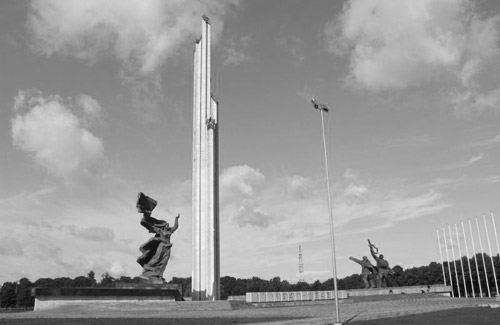 А вот и он - «совковятник» А вот и он - «совковятник»