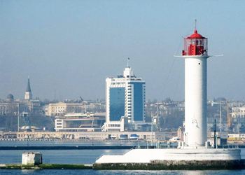 Одесский морской торговый порт в Украине сегодня наиболее подготовлен к тому, чтобы принимать круизные лайнеры Одесский морской торговый порт в Украине сегодня наиболее подготовлен к тому, чтобы принимать круизные лайнеры