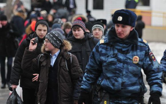 Полицейскому, раненому в школе номер 263, требуется донорская кровь Полицейскому, раненому в школе номер 263, требуется донорская кровь
