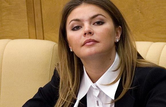 Алина Кабаева осчастливила многодетную мать из Татарстана Алина Кабаева осчастливила многодетную мать из Татарстана