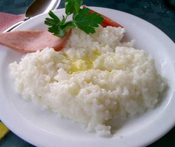 Рисовая каша - одна из самых калорийных Рисовая каша - одна из самых калорийных