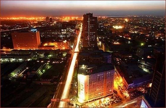 Карачи очень населенный город в Пакистане Карачи очень населенный город в Пакистане