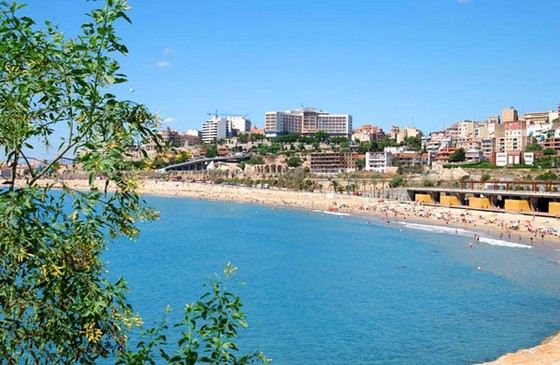 Коста Дорада одна из самых популярных испанских курортов Коста Дорада одна из самых популярных испанских курортов
