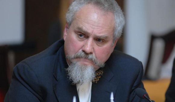 МГИМО решило отменить приказ об отставке профессора Зубова МГИМО решило отменить приказ об отставке профессора Зубова