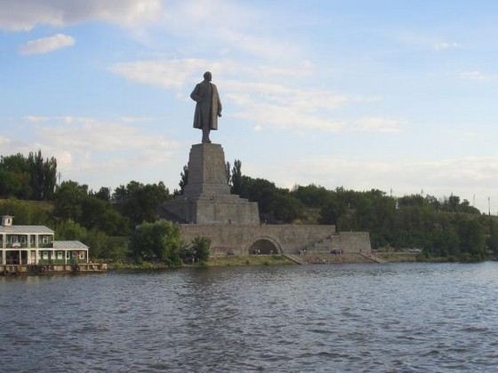 Самый большой памятник Ленину в России Самый большой памятник Ленину в России