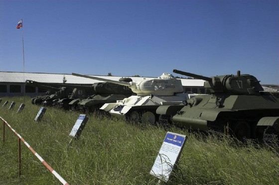 В подмосковной Кубинке находится самый большой музей танков В подмосковной Кубинке находится самый большой музей танков