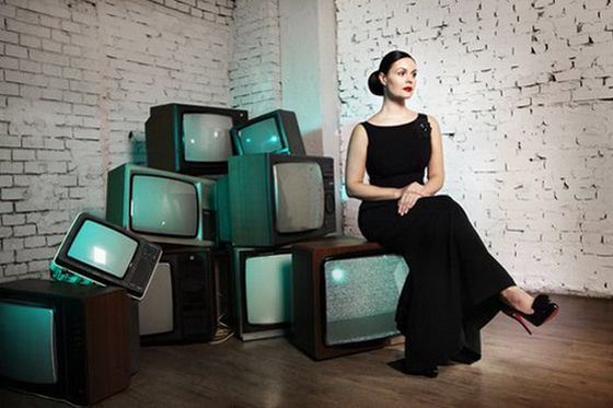 Екатерина Андреева, пожалуй, самая известная ведущая новостей на российском ТВ Екатерина Андреева, пожалуй, самая известная ведущая новостей на российском ТВ