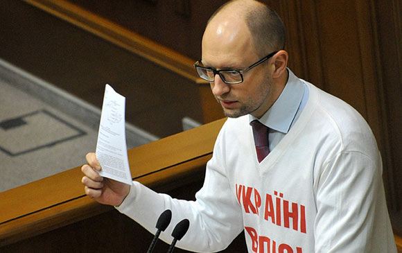 Яценюк объявил о подготовке санкций против россиян, которые поддерживают сепаратистов Яценюк объявил о подготовке санкций против россиян, которые поддерживают сепаратистов