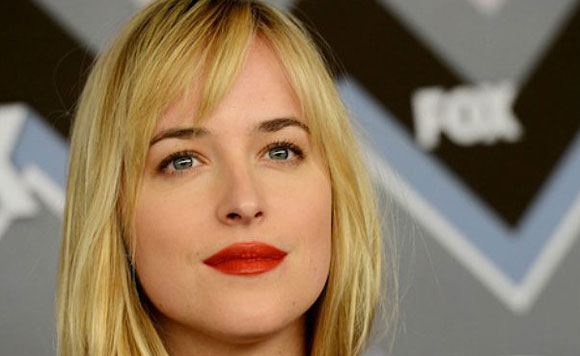 Звезда «50 оттенков серого» запретила родителям смотреть картину