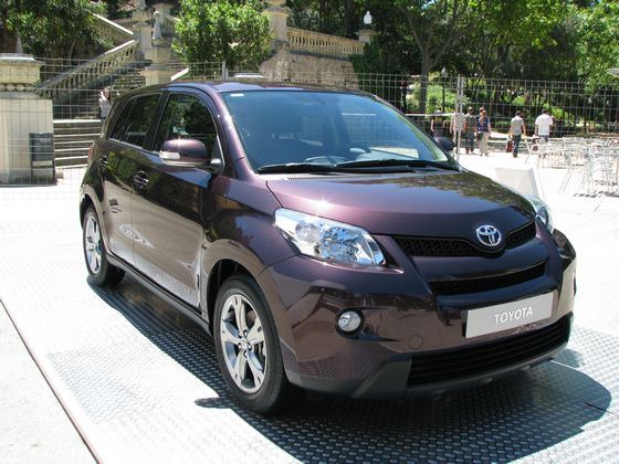 Внедорожник Toyota Urban Cruiser сейчас оснащается экономичными дизельными двигателями Внедорожник Toyota Urban Cruiser сейчас оснащается экономичными дизельными двигателями