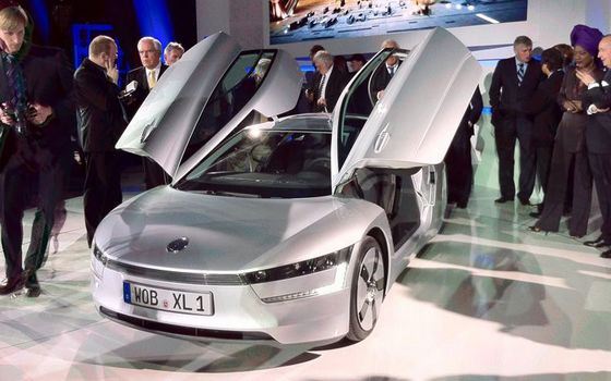 Volkswagen XL1 признан самым экономичным автомобилем в мире Volkswagen XL1 признан самым экономичным автомобилем в мире