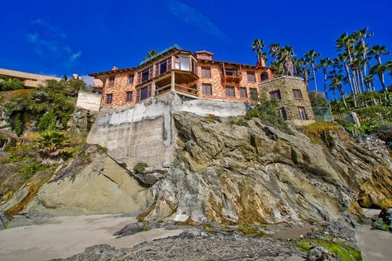 Villa Rockledge - дом на скале входит в топ самых дорогих домов Villa Rockledge - дом на скале входит в топ самых дорогих домов