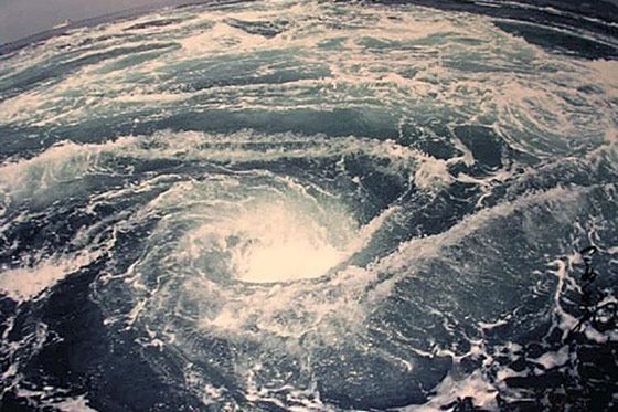 Огромный водоворот Великий вихрь Огромный водоворот Великий вихрь
