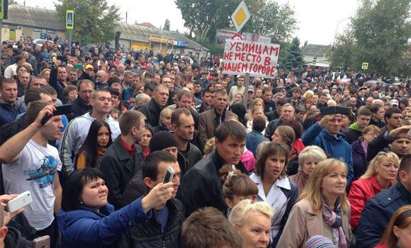 В минеральных водах прошел народный сход в связи с убийством местного жителя кавказцами