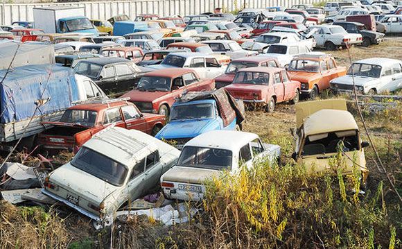 Калужанка пыталась «угнать» свою машину со штраф-стоянки Калужанка пыталась «угнать» свою машину со штраф-стоянки