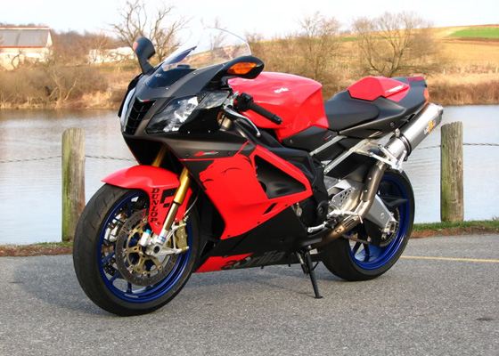 Aprilia RSV 1000R Mille входит в топ самых быстрых мотоциклов Aprilia RSV 1000R Mille входит в топ самых быстрых мотоциклов