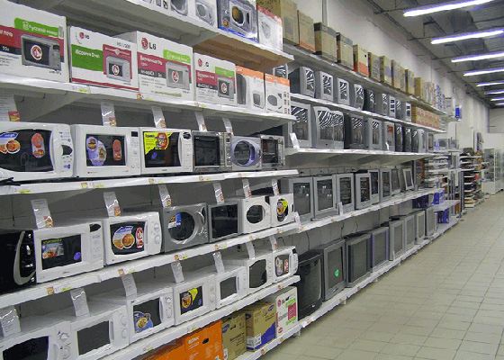 Многие покупатели предпочитают интернет-магазины Многие покупатели предпочитают интернет-магазины