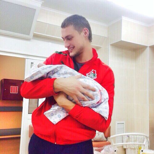 Большой подарок для николь Большой подарок для николь