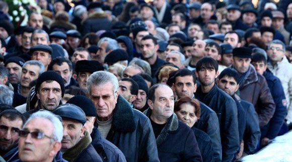 Похороны семьи Аветисян, убитой в Гюмри Похороны семьи Аветисян, убитой в Гюмри
