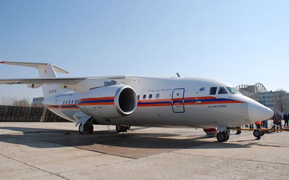 Ан-148 МЧС России вывез из Непала 36 человек Ан-148 МЧС России вывез из Непала 36 человек