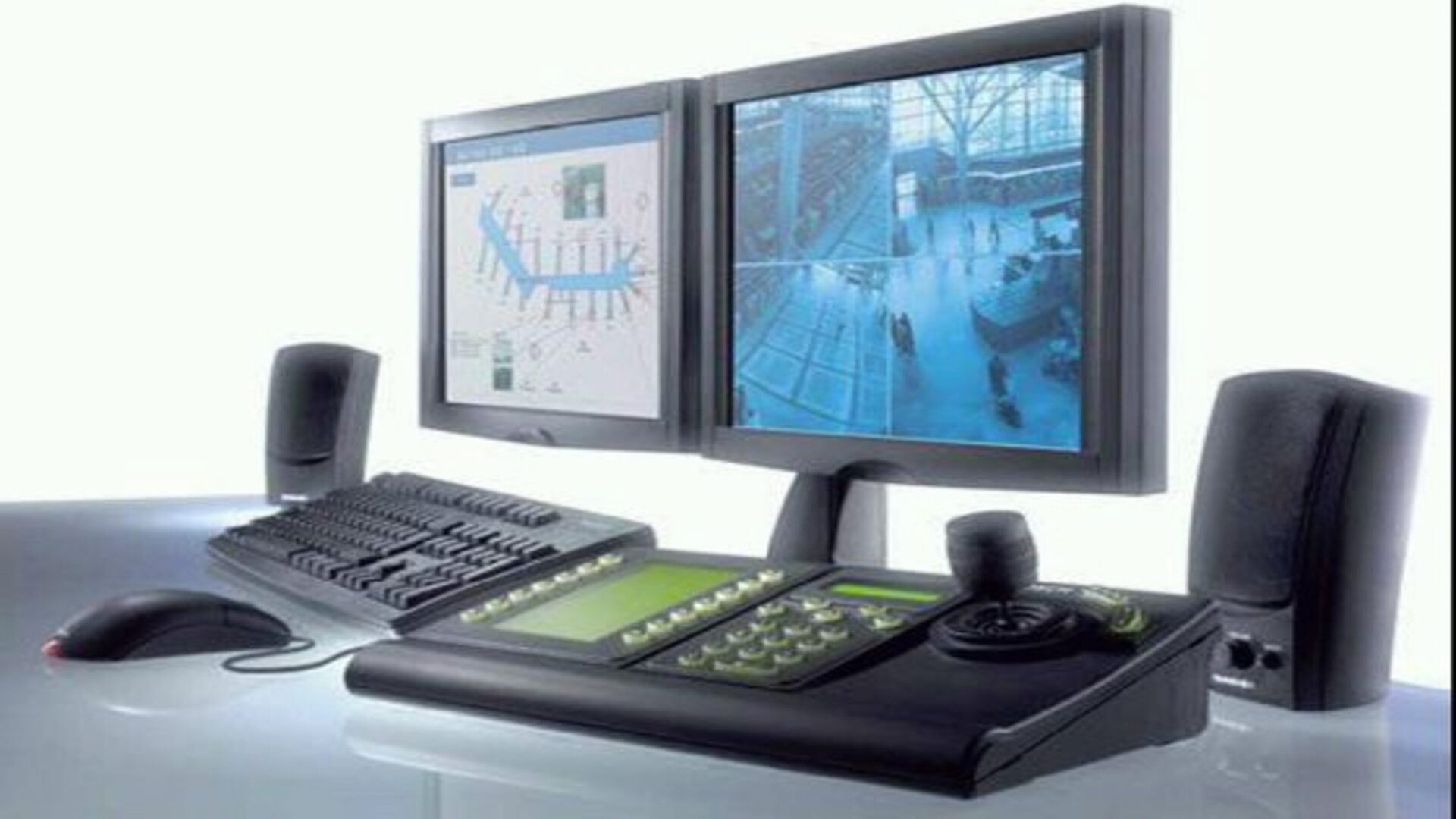 Системы видеонаблюдения помогают в охране объектов Системы видеонаблюдения помогают в охране объектов