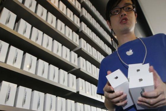 По прогнозам аналитиков продажи iPhone будут только расти По прогнозам аналитиков продажи iPhone будут только расти