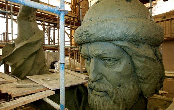 Модель памятника князю Владимиру Модель памятника князю Владимиру