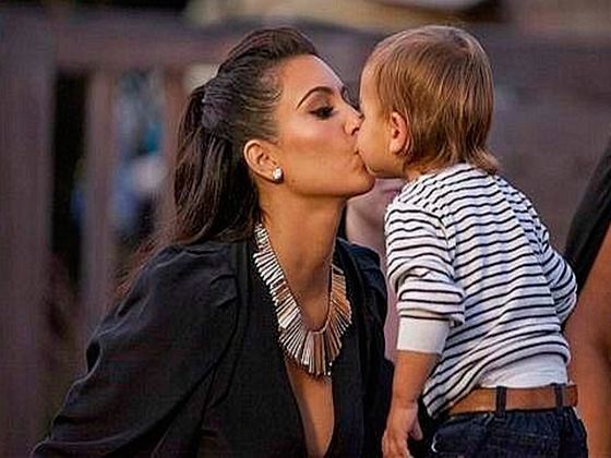 Каждая мама мечтает, чтобы ее сыночек вырос настоящим мужчиной Каждая мама мечтает, чтобы ее сыночек вырос настоящим мужчиной