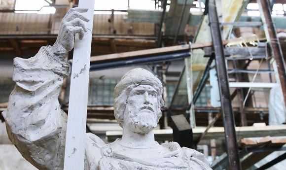 Москвичи считают, что памятник князю Владимиру следует установить на Боровицкой площади Москвичи считают, что памятник князю Владимиру следует установить на Боровицкой площади