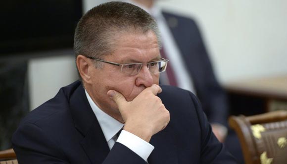 Министр Улюкаев считает, что экономика отскочит от дна Министр Улюкаев считает, что экономика отскочит от дна