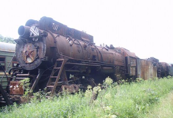 Кладбища паровозов есть в нескольких российских городах