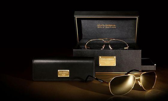 Самые дорогие очки в мире выпустил бренд Dolce & Gabbana, они имеют форму Aviator Самые дорогие очки в мире выпустил бренд Dolce & Gabbana, они имеют форму Aviator