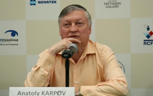 Тюремщик из Ставрополя свел вничью партию с Карповым Тюремщик из Ставрополя свел вничью партию с Карповым