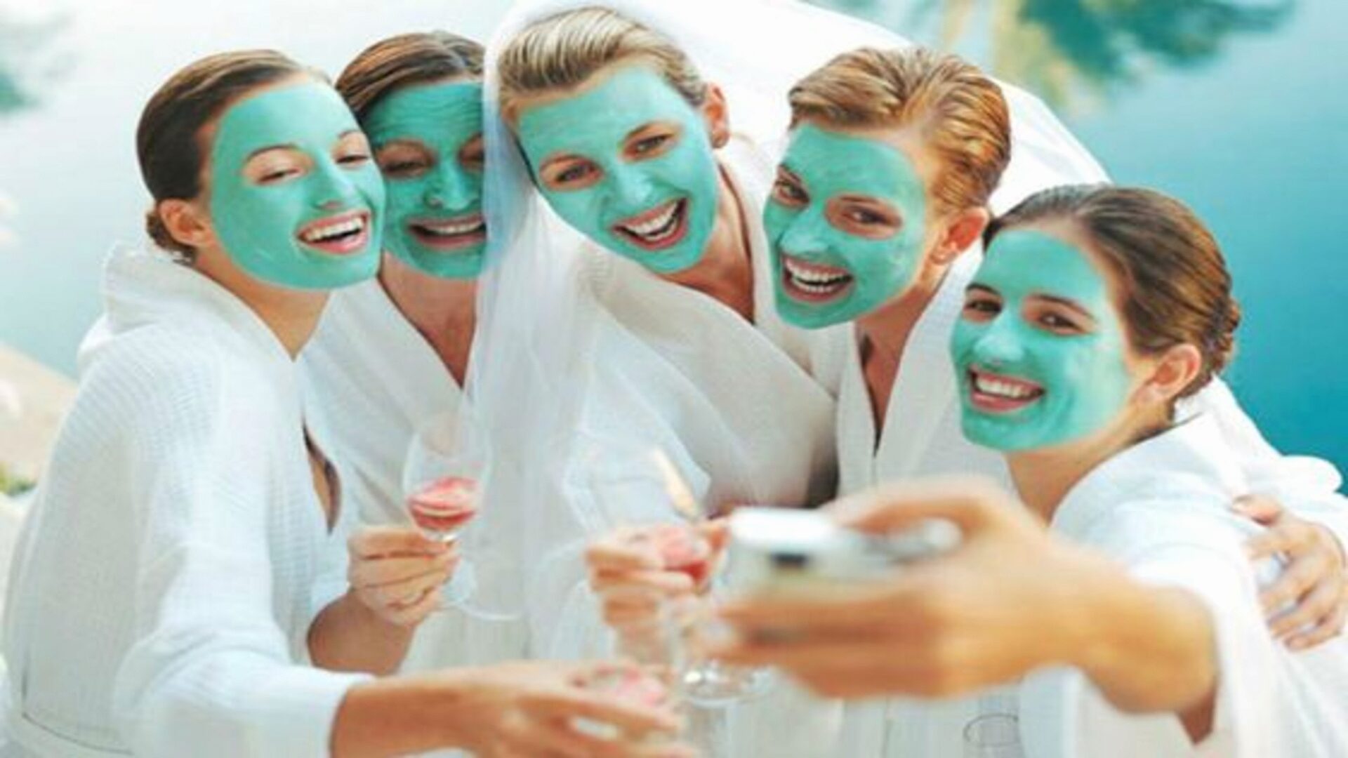 Дома можно устроить SPA-девичник Дома можно устроить SPA-девичник