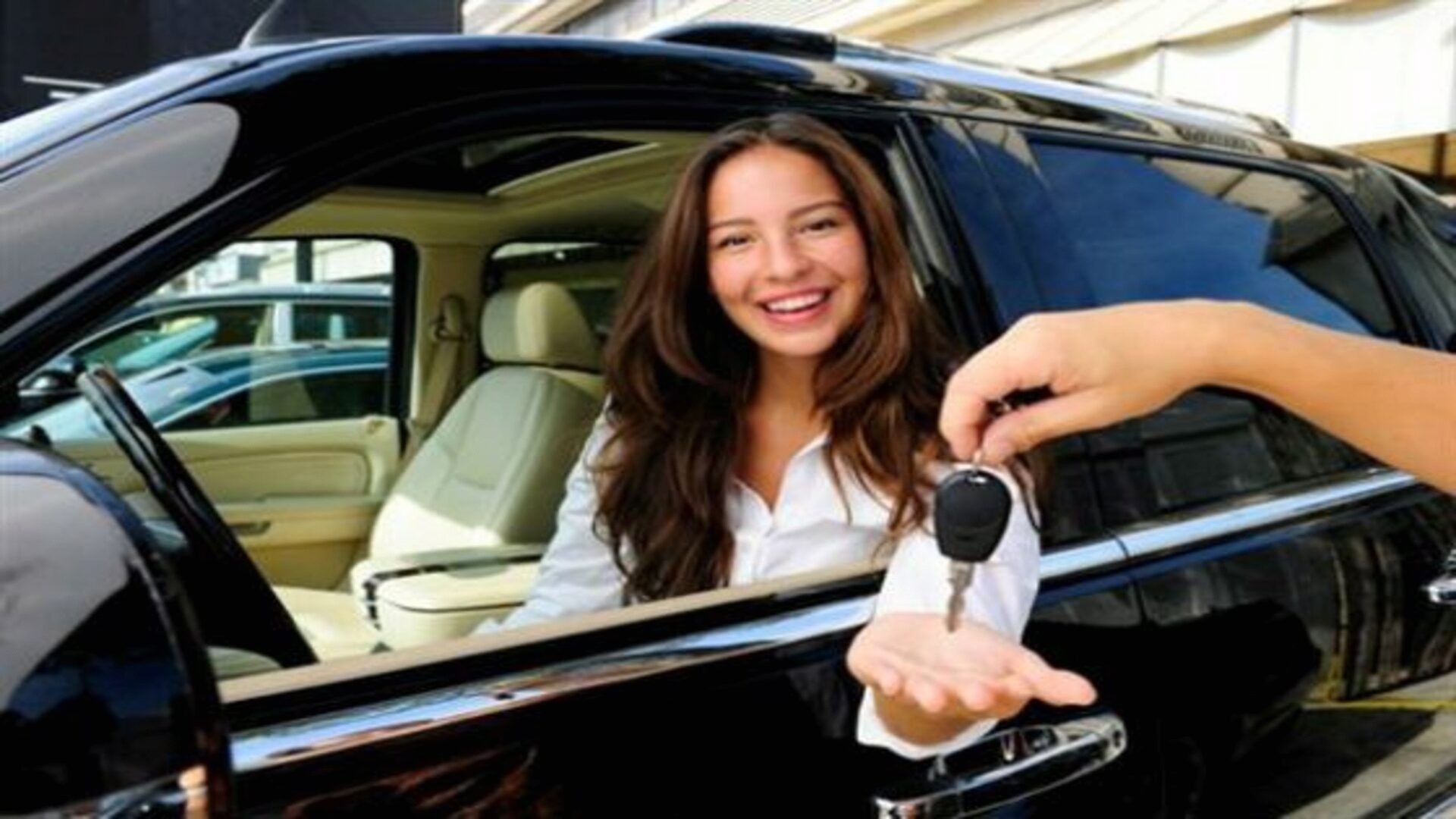 Автомобиль сдается в аренду чистым и исправным Автомобиль сдается в аренду чистым и исправным
