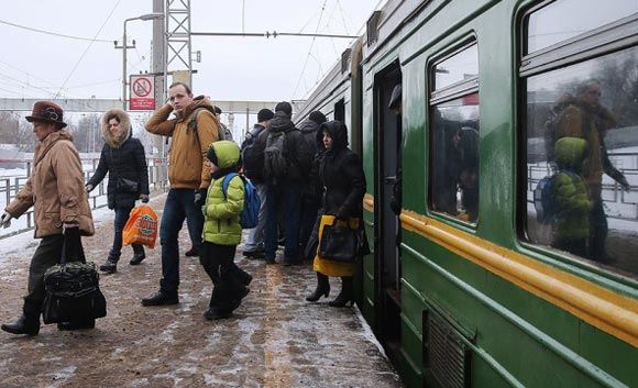 В РЖД изменили движение поездов ради школьницы В РЖД изменили движение поездов ради школьницы